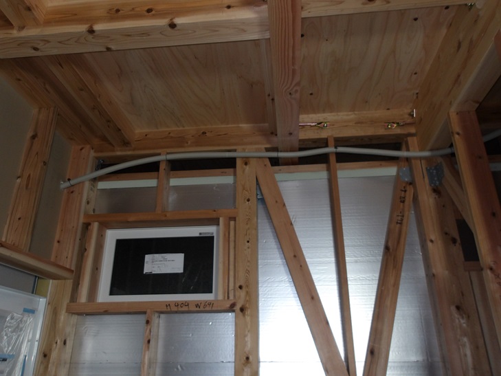 電気配線工事 外部への工事 那珂川市つながる家 注文住宅 外断熱工法 福建住宅株式会社