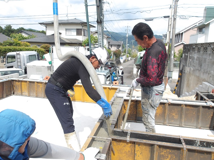 基礎立ち上がりコンクリート打設 外断熱の基礎 賃貸だけど外断熱、那珂川市王塚台 福建住宅株式会社