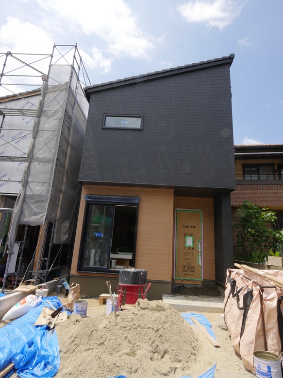 足場撤去 外観 春日市白水ヶ丘 ソトダン白水ヶ丘 住み心地いい外断熱のプレミアムな建売住宅