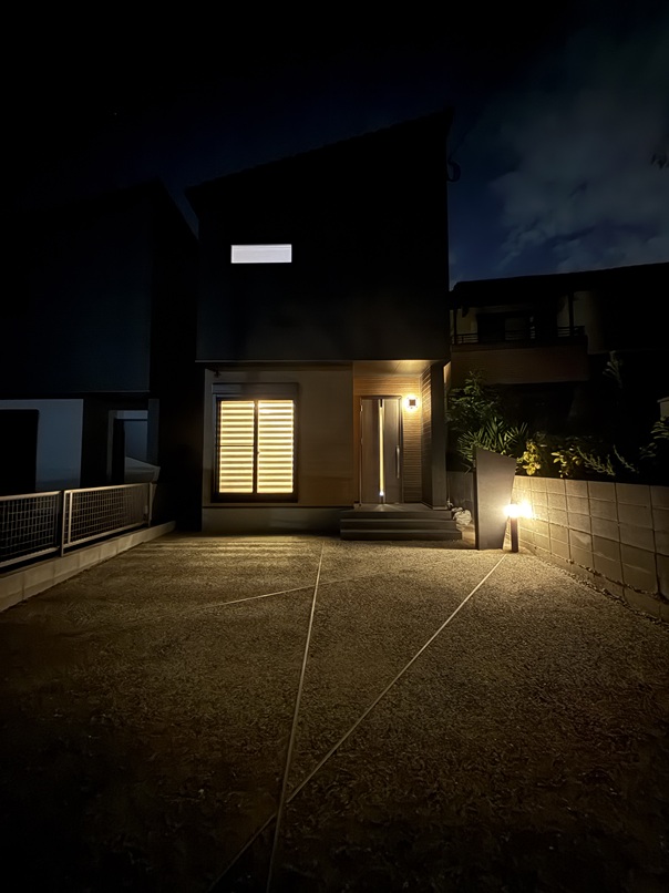 夜の建売住宅 博多南駅まで徒歩19分 住み心地いい外断熱のホテルライクな建売住宅