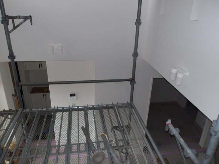 電気仕上げ 照明器具取付 シーリングファン 吹き抜け 住み心地いい外断熱のホテルライクな建売住宅